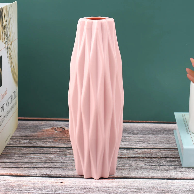 Vaso Elegante com padrão Diamante